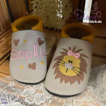 Preview: Name mit Herzen und Löwenmädchen