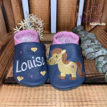 Name mit Herzen und Pony