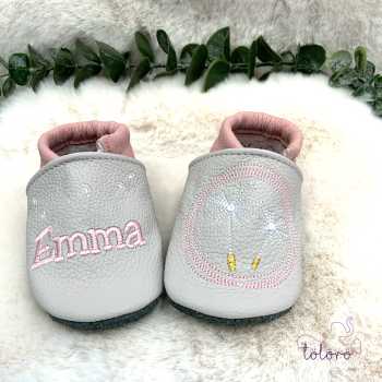 Name mit Pusteblume und Pusteblume im Kreis