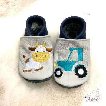 *sofortkauf* Kuh und Traktor Gr. 19/20