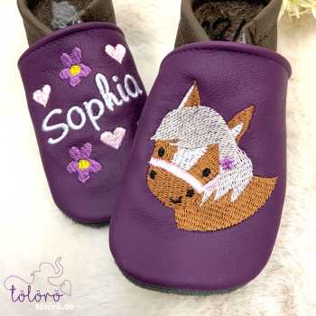 Name mit Blumen, Herzen und Pferd Fritz