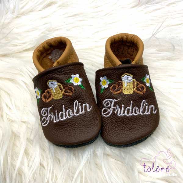 Brezel und Bier mit Namen