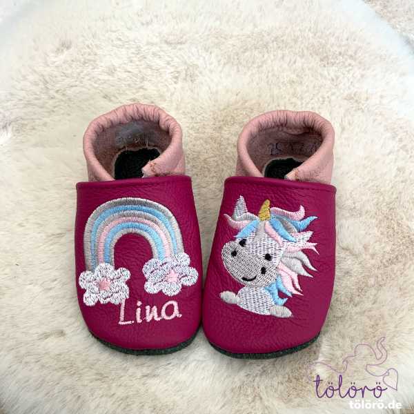 Name mit Regenbogen und Einhorn pastell