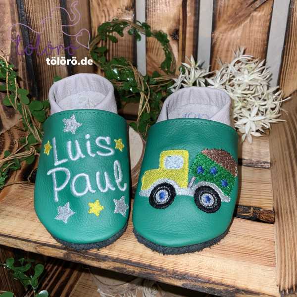 Name mit Sternen und Kipplaster