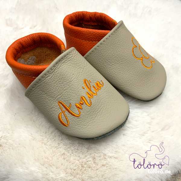 Name und Blume negativ seitlich