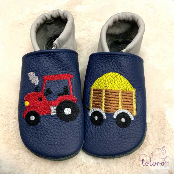 *sofortkauf* Traktor und Anhänger Gr. 24/25