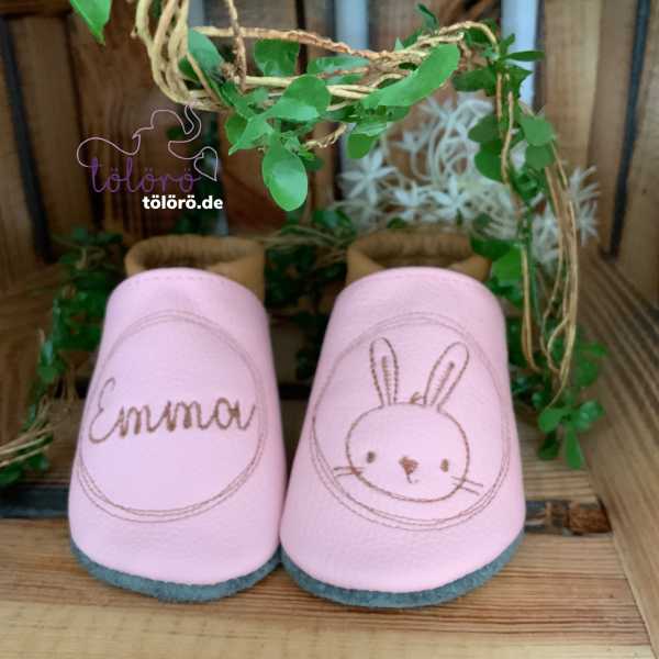 Name im Kreis und Hase