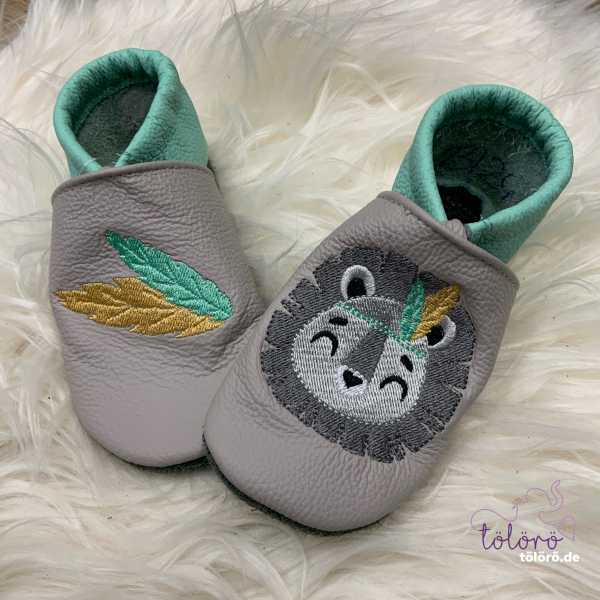 *sofortkauf* Federn und Löwe Gr. 23/24