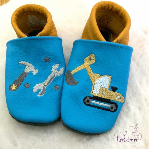 *sofortkauf* Werkzeug und Bagger Gr. 23/24