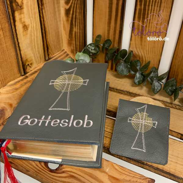 Gotteslobhülle Kreuz mit dezentem Kreis