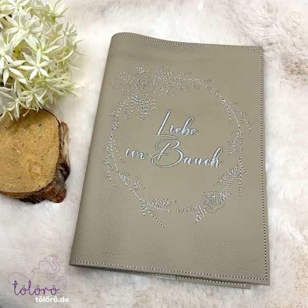 Mutterpasshülle Liebe im Bauch