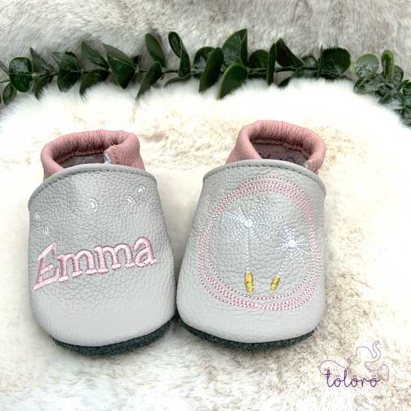 Name mit Pusteblume und Pusteblume im Kreis