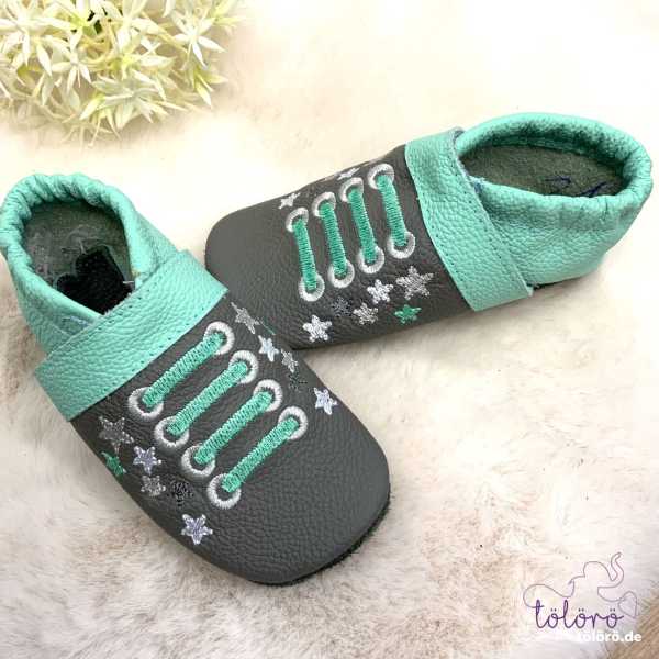 *sofortkauf* Sneakers Sterne Gr. 21/22