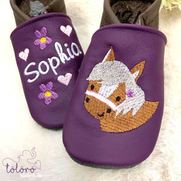 Name mit Blumen, Herzen und Pferd Fritz